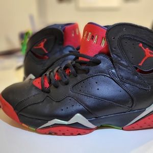 Jordans 7 Retro Marvin the Martian edition